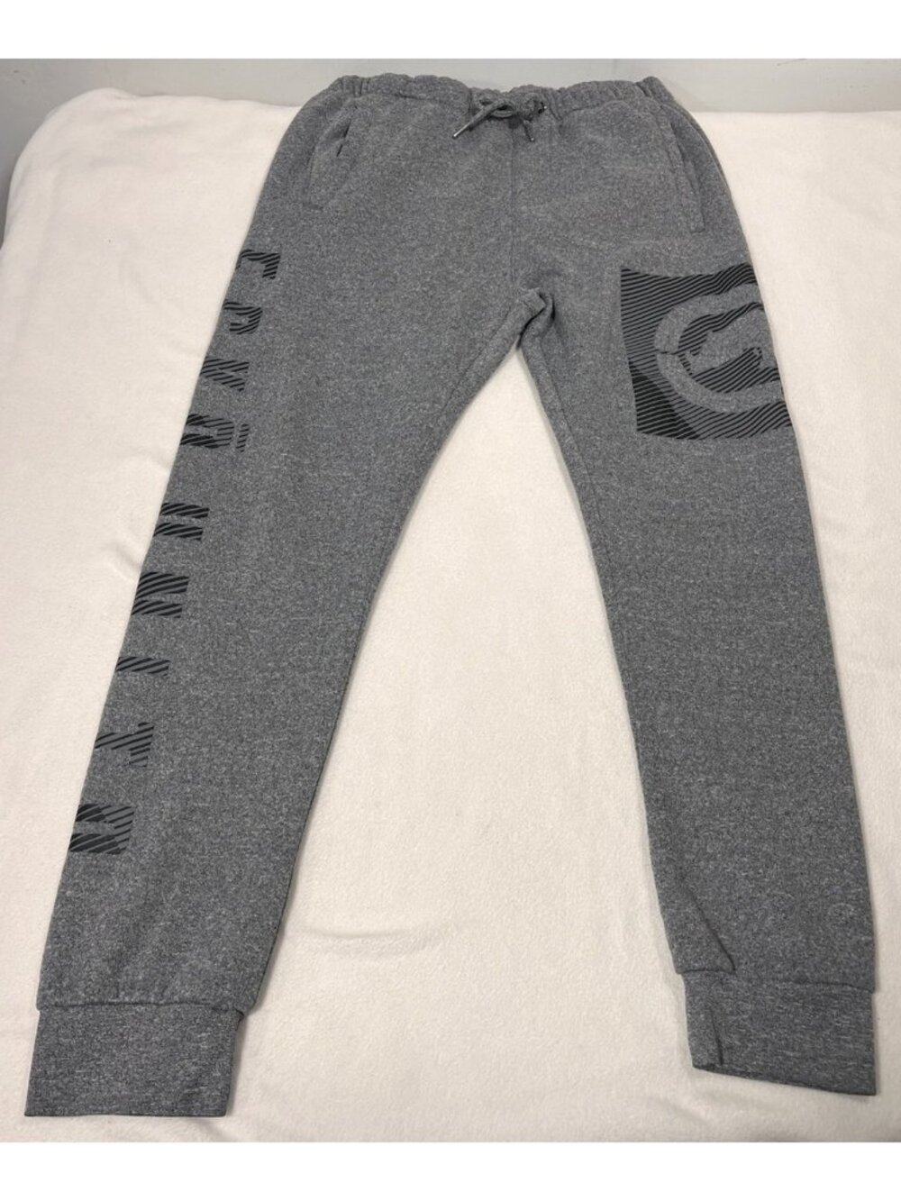 Men’s Medium Ecko Unlimited Unltd Gray Sweatpants Draw String Logo Spell Out
